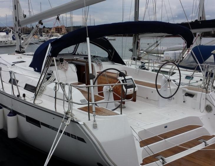 Bavaria Cruiser 51 2015